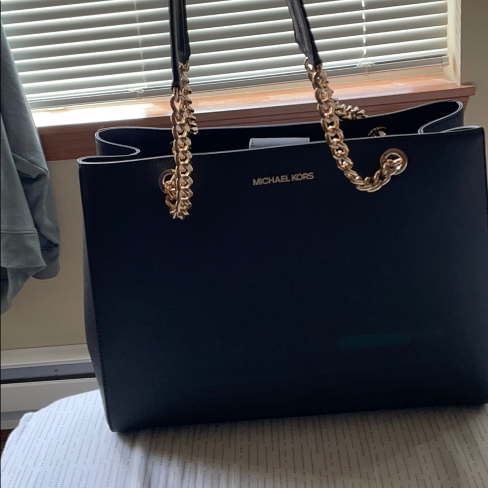 Black Michael Kors purse